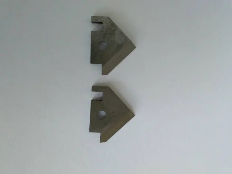 Μηχανή απογύμνωσης ομοαξονικού σύρματος για περιστρεφόμενες λεπίδες