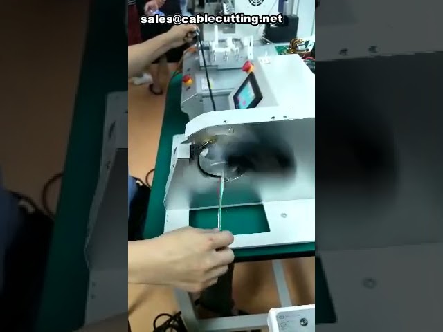 Περιστροφική Μηχανή Περιτύλιξης Καλωδίων – Αυτόματη Ταινιοπεριτύλιξη για Καλωδιακές Αρμαθιές